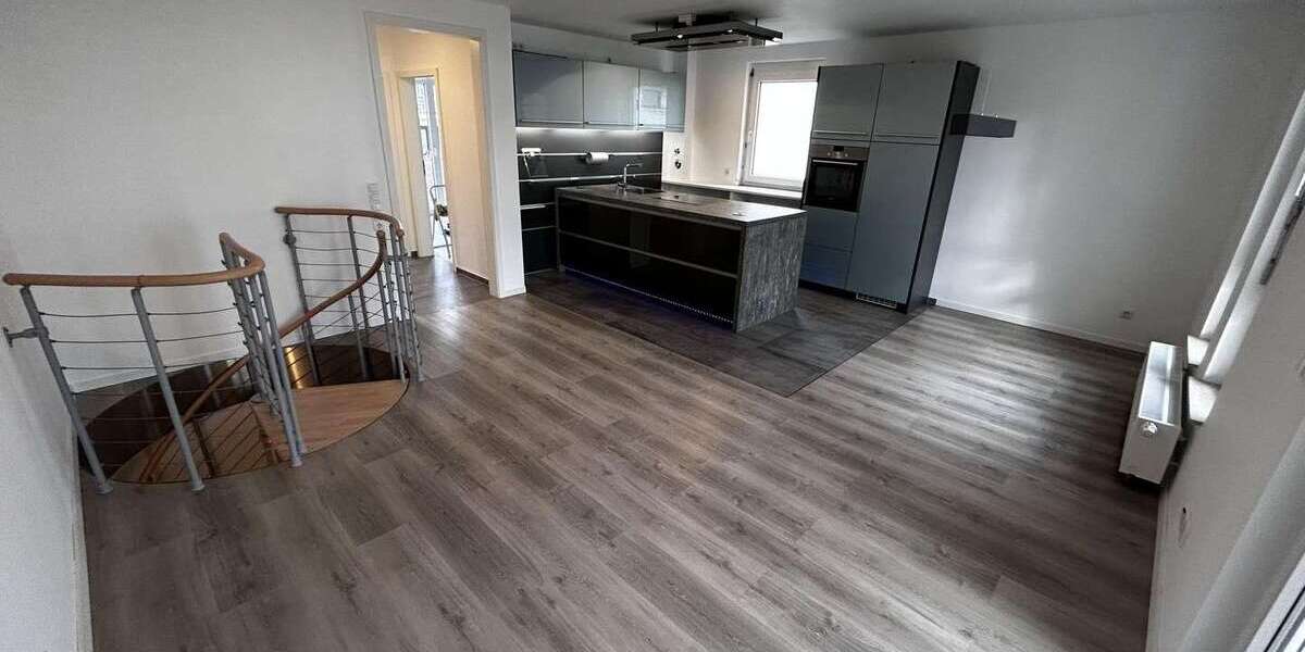 Etagenwohnung Griesheim (bei Darmstadt) - 3 Zimmer, 84 m&sup2;, 1.250&euro; | Angebot:26630666