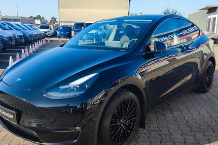 Tesla Model Y 33.900 km 39.980 &euro; Rüsselsheim 65428