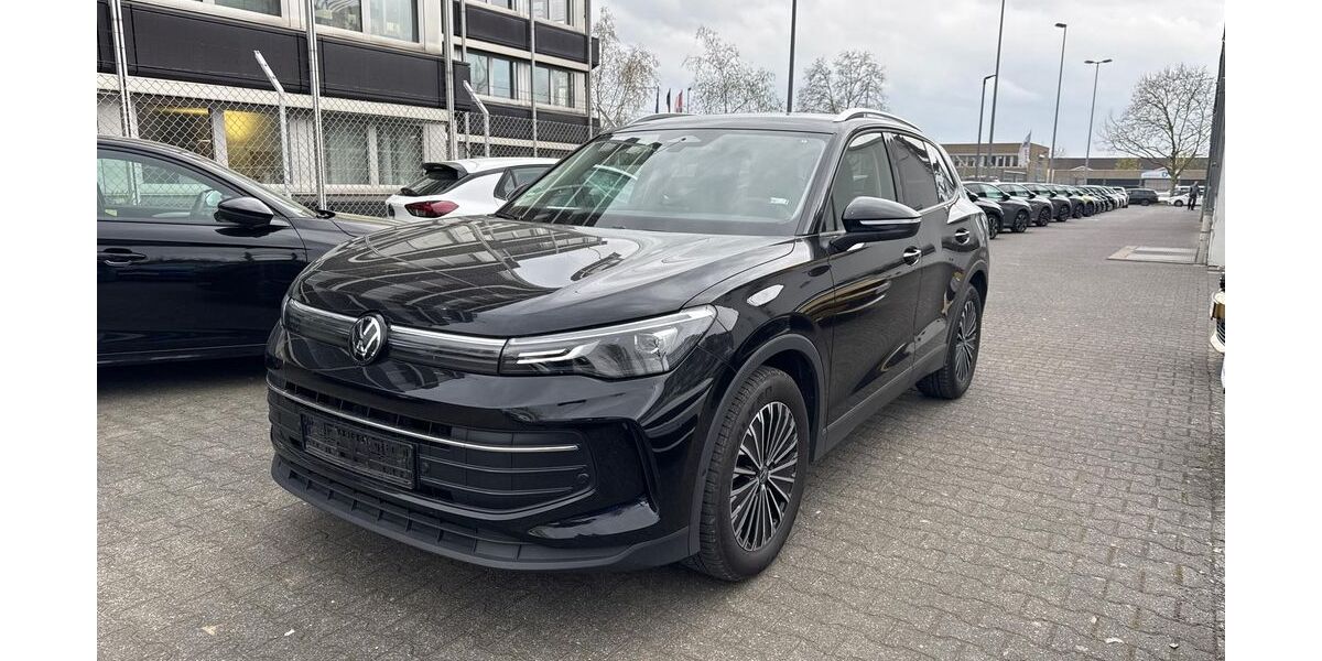 VW Tiguan 48.750 km 31.480 &euro; Rüsselsheim 65428