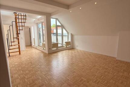 Wohnung Oberursel (Taunus) - 4 Zimmer, 100 m&sup2;, 1.100&euro; | Angebot:26416269