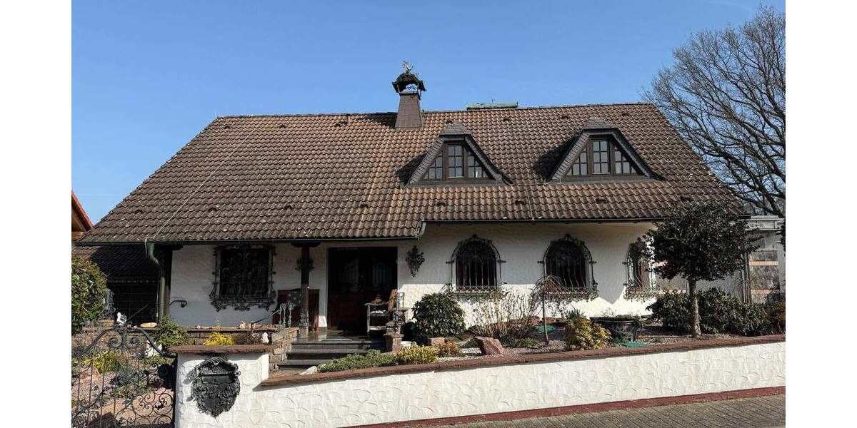 Einfamilienhaus Alzenau Wasserlos - 5 Zimmer, 250 m&sup2;, 780.000&euro; | Angebot:25776069