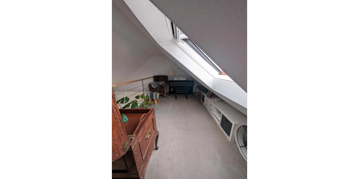 3,5-Zi.-Galeriewohnung | Südbalkon | 2 Bäder | 2 Stellplätze 3.5 zimmer