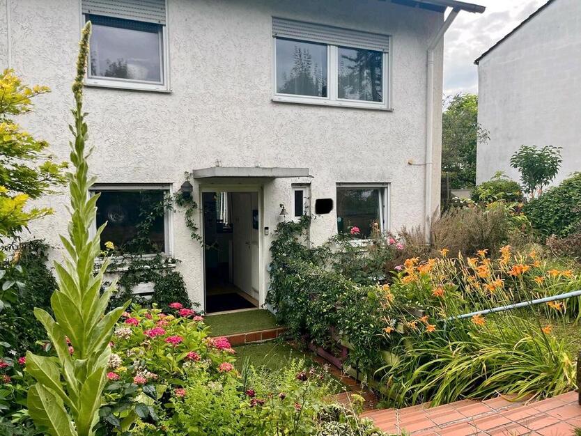 Reihenendhaus in bevorzugt Lage in Dreieichenhain zu verkaufen