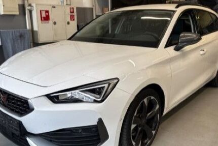 Seat Leon 83.762 km 21.990 &euro; Königstein 61462