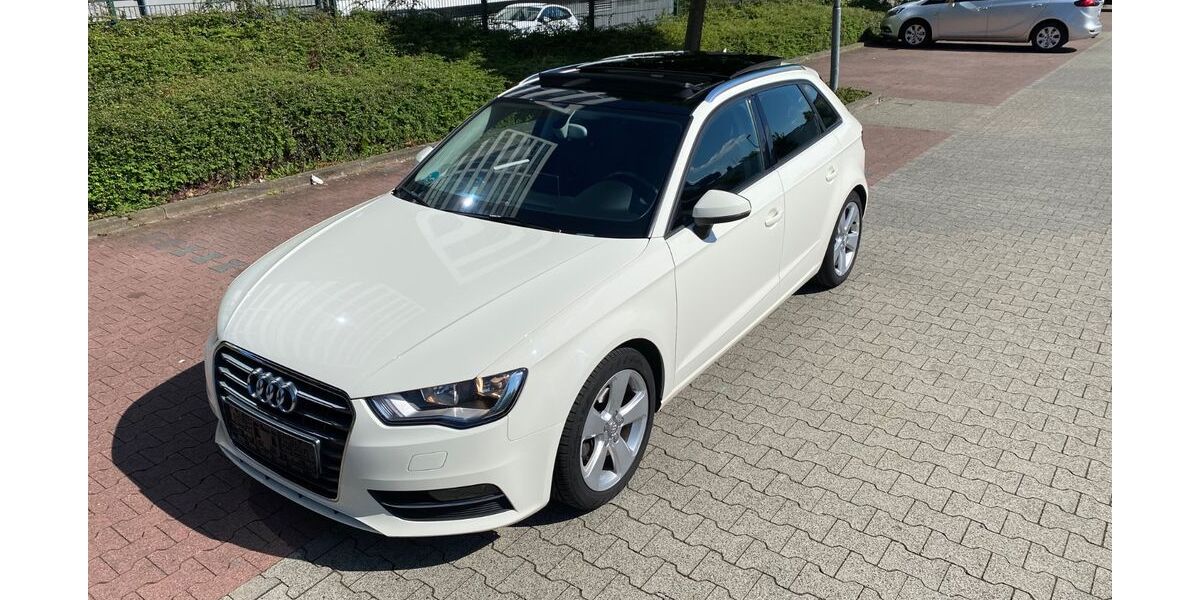 Audi A3 218.000 km 8.999 &euro; Frankfurt am Main 60389