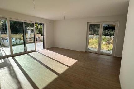 4-Zimmer-Wohnung mit Terrasse & Gartenstück - Neubau-Erstbezug 4 zimmer