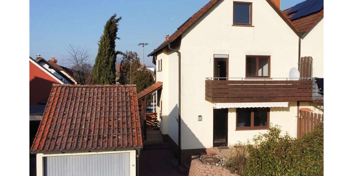 Haus zum Kaufen in Alzenau in Unterfranken 349.000 € 150 m² 5 zimmer