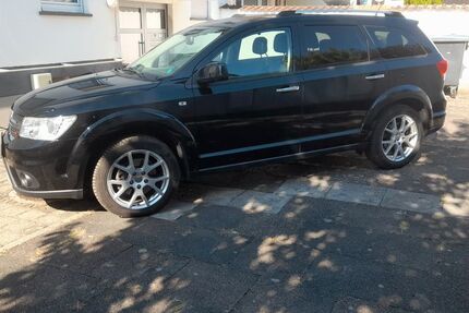 Dodge Journey 119.000 km 13.500 &euro; Neu-Isenburg 63263