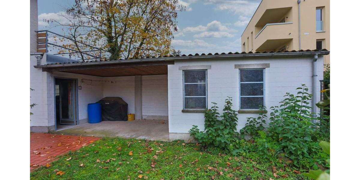 Zwei Wohnhäuser auf einem Grundstück in attraktiver Lage von Seligenstadt 1 zimmer