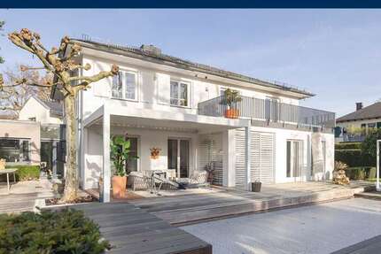 Haus zum Kaufen in Frankfurt 4.780.000 € 383 m² 6 zimmer