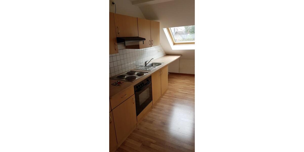 Dachgeschoßwohnung Frankfurt am Main Fechenheim - 2 Zimmer, 47 m&sup2;, 700&euro; | Angebot:25613826