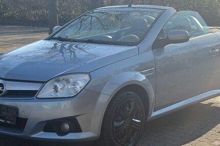 Opel Tigra 162.000 km 3.798 &euro; Rüsselsheim 65428