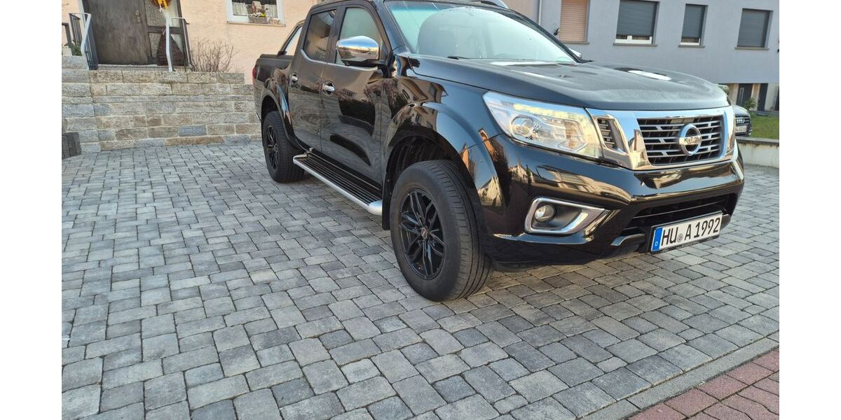 Nissan Navara 126.800 km 22.200 &euro; Erlensee 63526