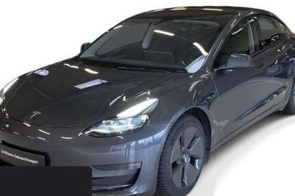 Tesla Model 3 68.253 km 30.700 &euro; Hanau 63457