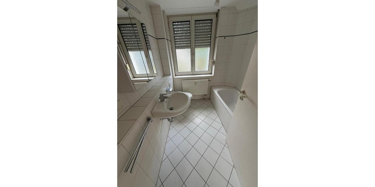 Etagenwohnung Frankfurt am Main Rödelheim - 2 Zimmer, 47 m&sup2;, 805&euro; | Angebot:26301930