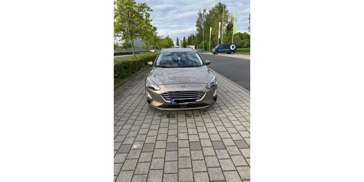Ford Focus 108.000 km 11.250 &euro; Bad Homburg 61350