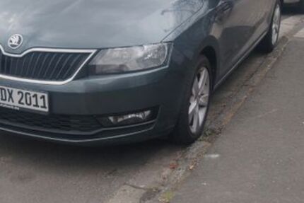 Skoda Rapid 124.000 km 5.999 &euro; Bad Homburg vor der Höhe 61350