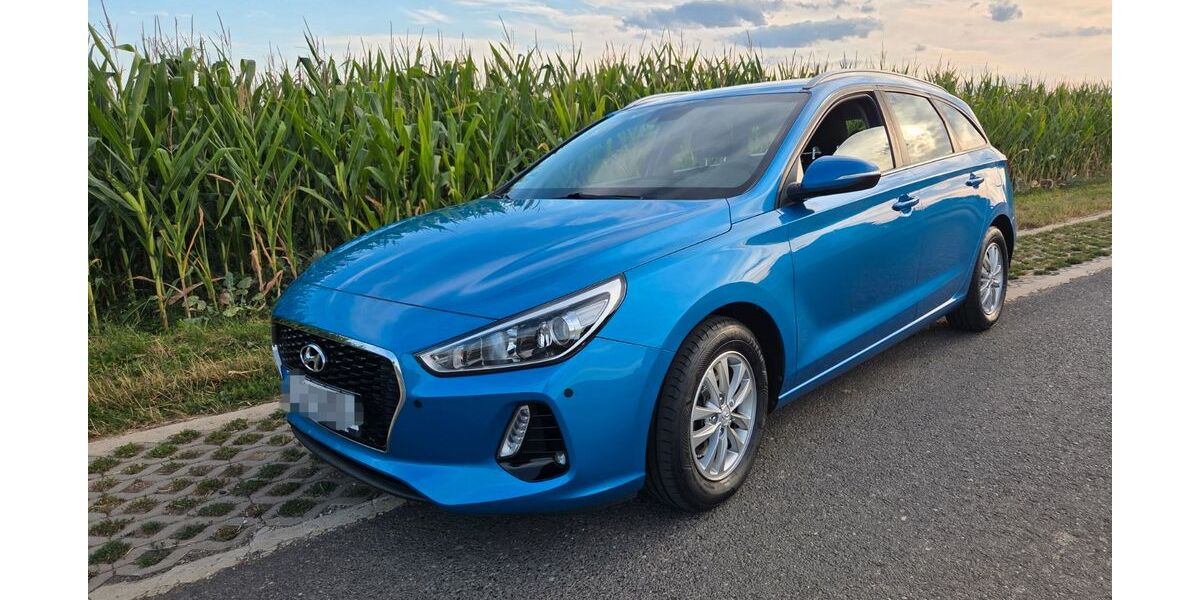 Hyundai i30 152.000 km 9.500 &euro; Hanau 63457