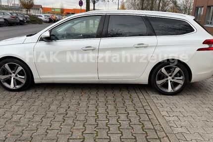 Peugeot 308 185.000 km 4.490 &euro; Dietzenbach 63128