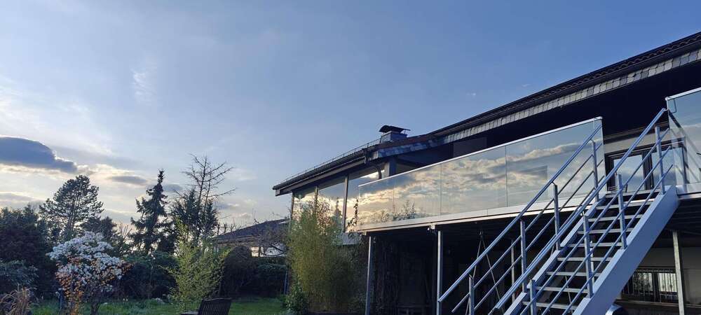 Haus zum Kaufen in Glashütten 1.998.000 € 493 m²