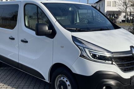 Renault Trafic 101.500 km 15.980 &euro; Langen 63225