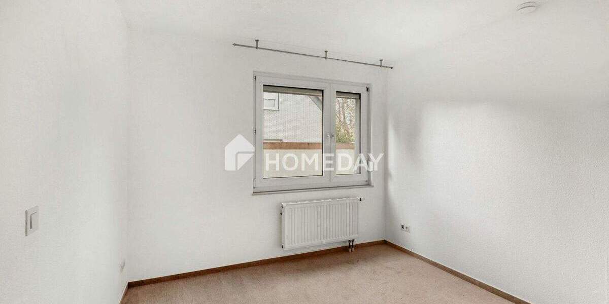 Teilvermietetes MFH mit 4 Wohneinheiten und Erbbaurecht in gepflegter Lage von Frankfurt 8 zimmer