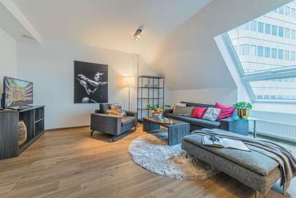 Zimmer Frankfurt Bahnhofsviertel - 2 Zimmer, 1.590&euro; | Angebot:26918603