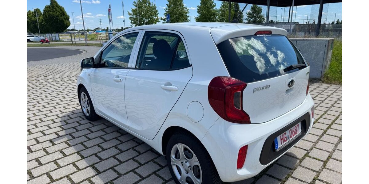 Kia Picanto 131.000 km 5.800 &euro; Friedrichsdorf bei Frankfurt Main 61381