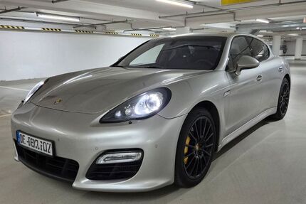 Porsche Panamera 214.000 km 28.900 &euro; Offenbach am Main 63071