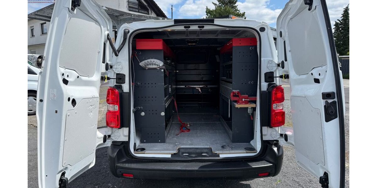 Opel Vivaro 31.519 km 22.999 &euro; Erlensee 63526