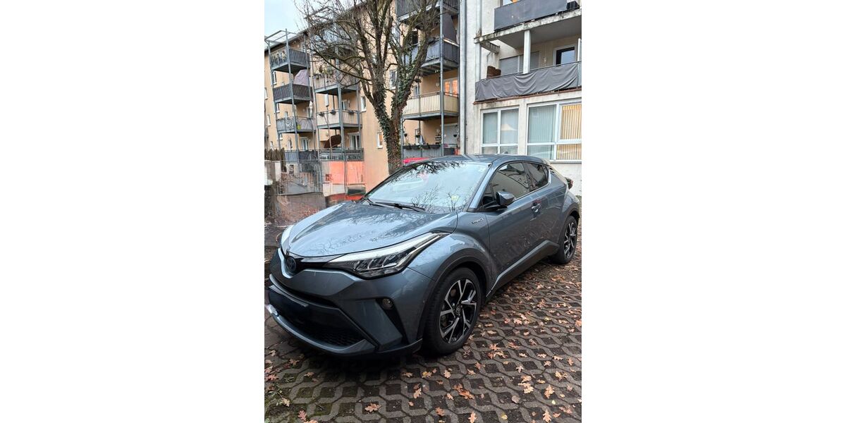 Toyota C-HR 41.000 km 20.800 &euro; Offenbach 63069