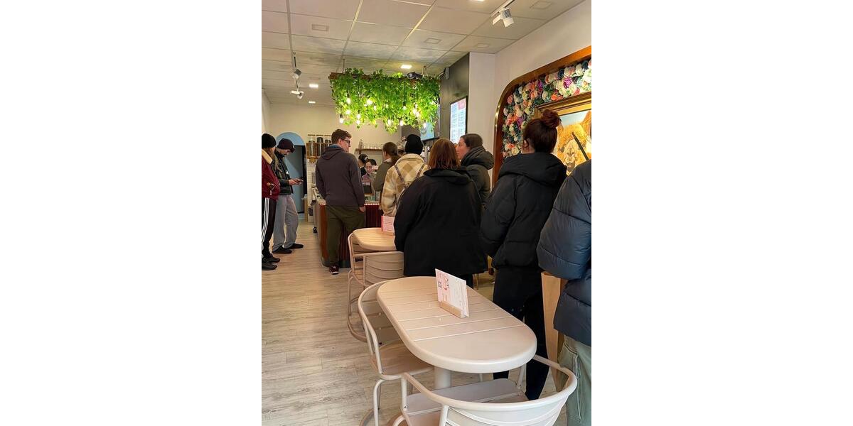 Cafe mit Gastronomielizenz in Hanau zur Übernahme zimmer