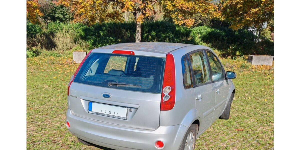 Ford Fiesta 200.000 km 1.200 &euro; Frankfurt am Main 60528