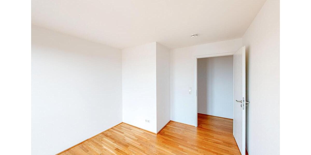Etagenwohnung Frankfurt am Main Nord-Ost - 4 Zimmer, 105 m&sup2;, 1.905&euro; | Angebot:26587265
