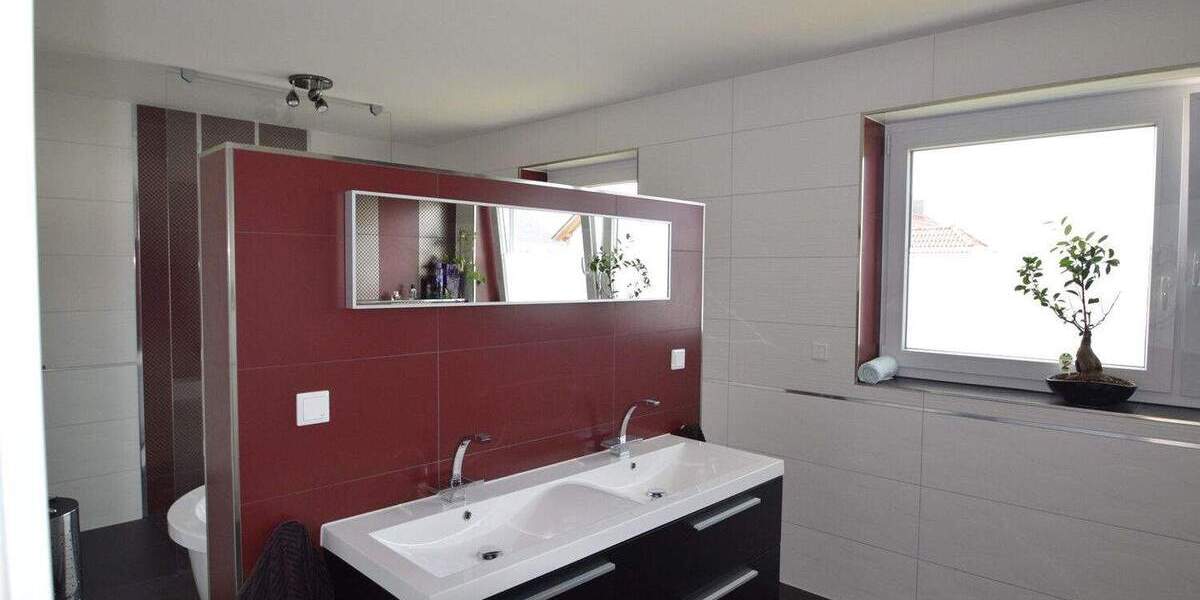Einfamilienhaus Egelsbach - 6 Zimmer, 216 m&sup2;, 1.099.000&euro; | Angebot:25742876
