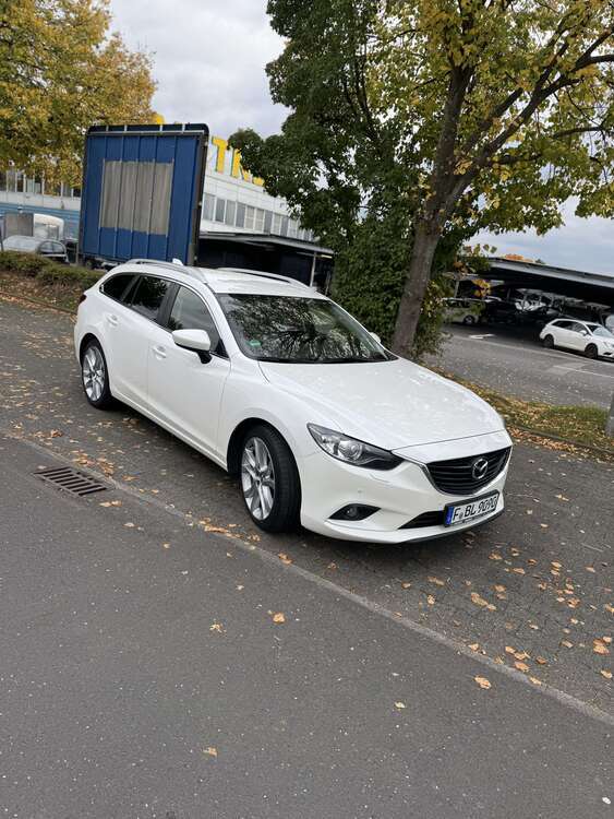 Mazda 6 240.000 km 9.500 € Frankfurt 60489