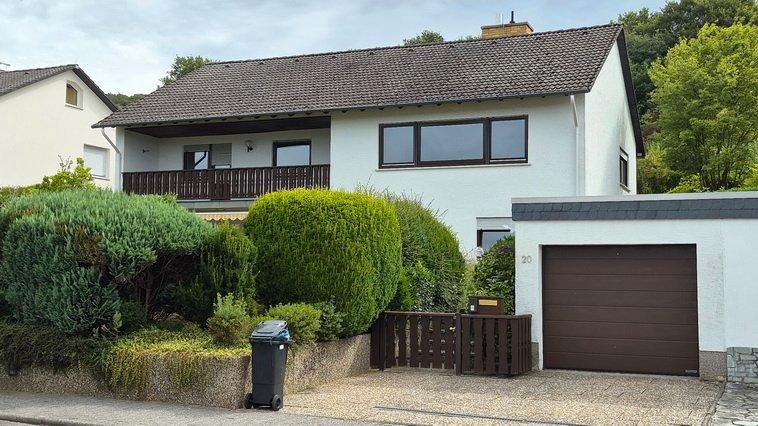 Einfamilienhaus Eppstein - 5 Zimmer, 120 m&sup2;, 560.000&euro; | Angebot:27029285