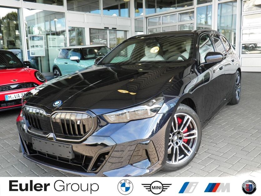 BMW i5 3.683 km 86.999 € Frankfurt am Main 60435