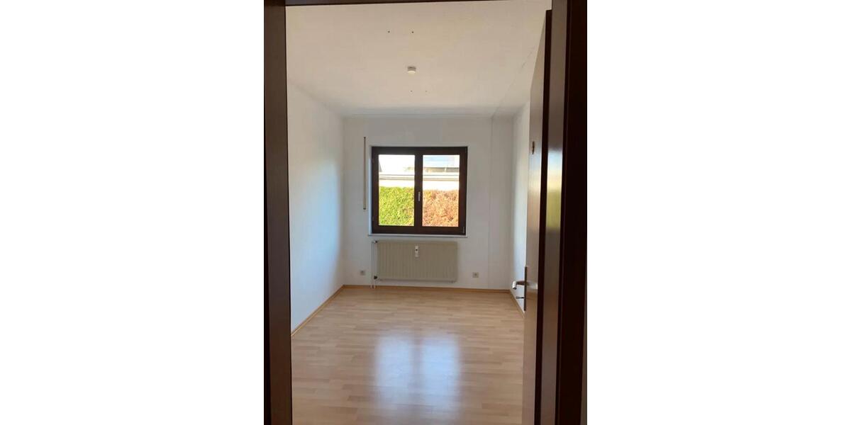 3-Zimmer-Wohnung mit Balkon und EBK in Oberursel 3 zimmer