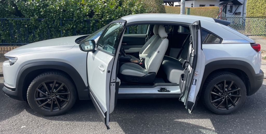 Mazda MX-30 43.000 km 12.800 &euro; Eschborn 65760