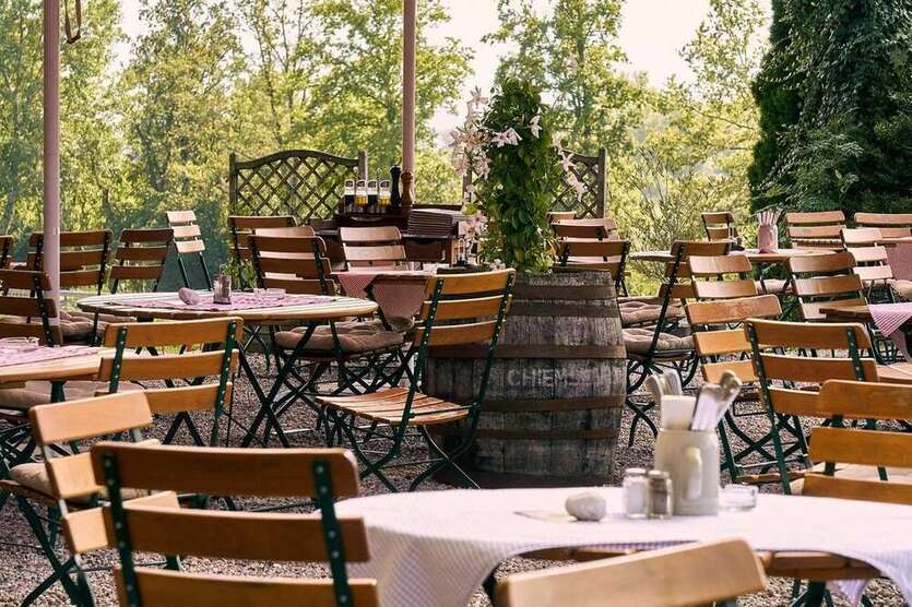 Gastronomie in Wiesbaden 800.000 € 162.94 m²