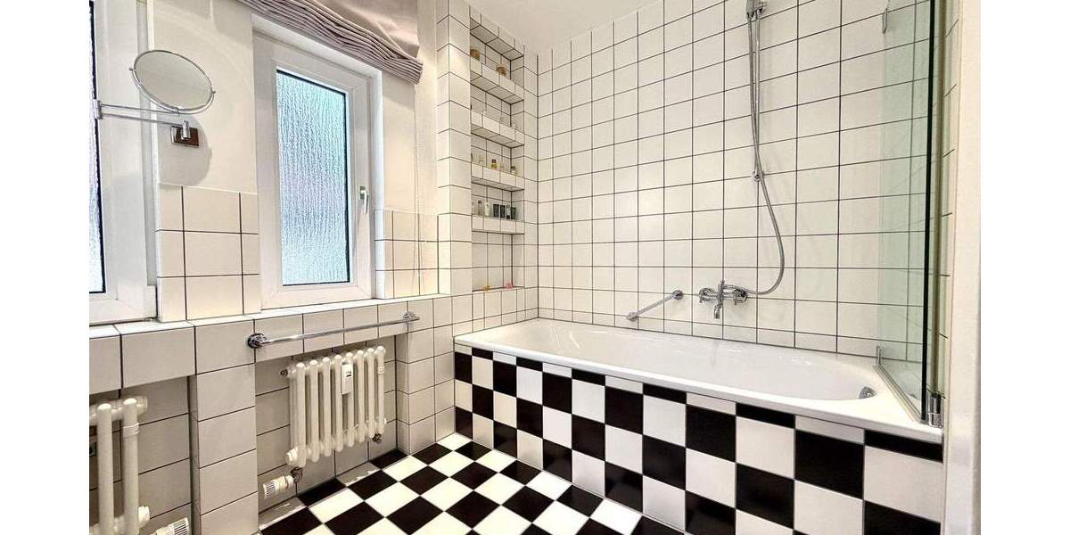 Mehrfamilienhaus, Wohnhaus Offenbach Offenbach am Main - 9 Zimmer, 307 m&sup2;, 1.370.000&euro; | Angebot:25696458