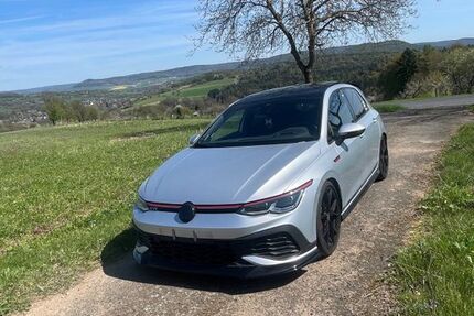 VW Golf 95.700 km 29.299 &euro; Großkrotzenburg 63538