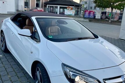 Opel Cascada 131.000 km 10.900 &euro; Hochheim 65239