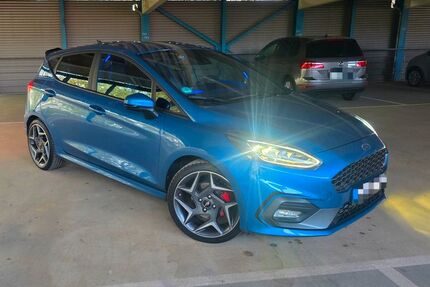 Ford Fiesta 116.000 km 13.989 &euro; Hanau 63452