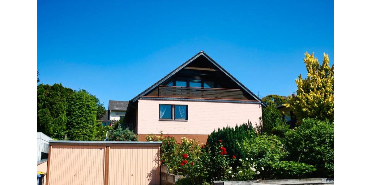 Einfamilienhaus Niedernhausen - 6 Zimmer, 245 m&sup2;, 635.000&euro; | Angebot:26438466
