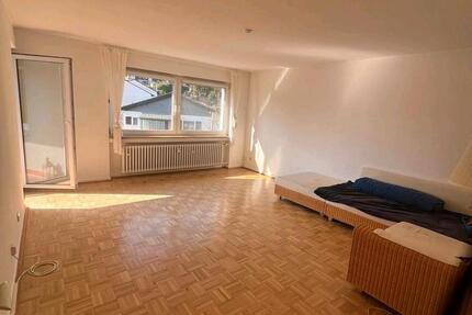 Wohnung Eppstein - 2 Zimmer, 67 m&sup2;, 720&euro; | Angebot:25645581