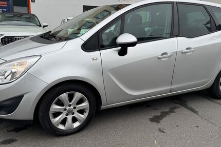 Opel Meriva 139.000 km 5.599 &euro; Frankfurt am Main 60314