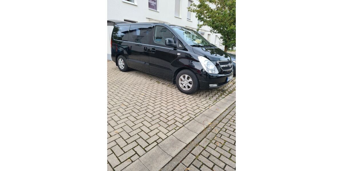 Hyundai H-1 Starex 183.000 km 9.900 &euro; Flörsheim 65439