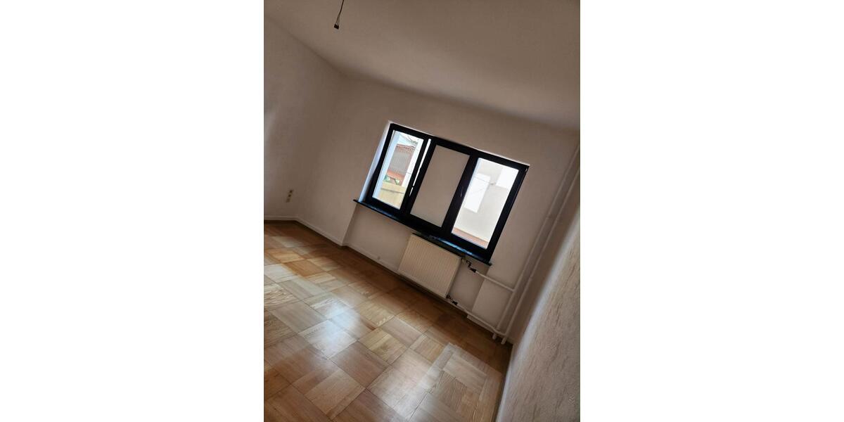 Erdgeschoßwohnung Friedberg (Hessen) - 3 Zimmer, 75 m&sup2;, 1.280&euro; | Angebot:26387631